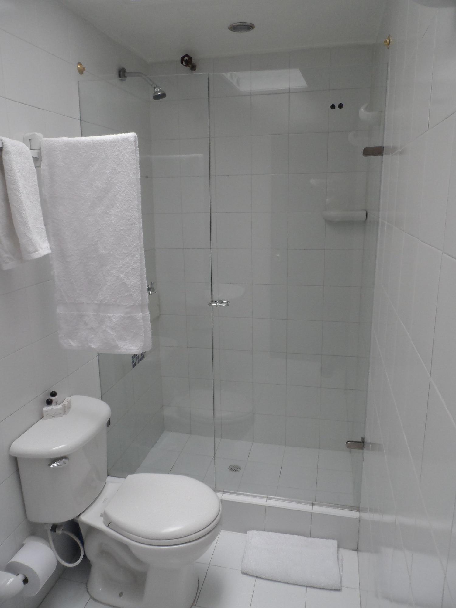 Hotel Casa Quinta Embajada Богота Екстериор снимка