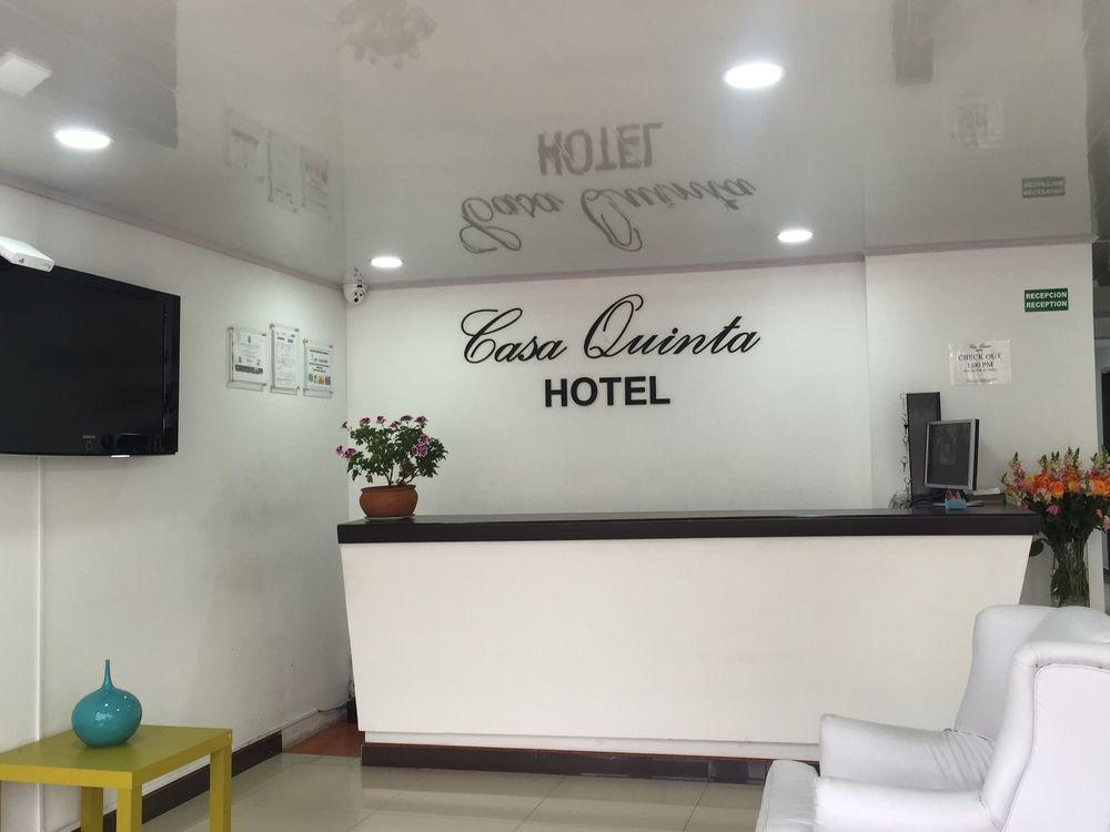 Hotel Casa Quinta Embajada Богота Екстериор снимка